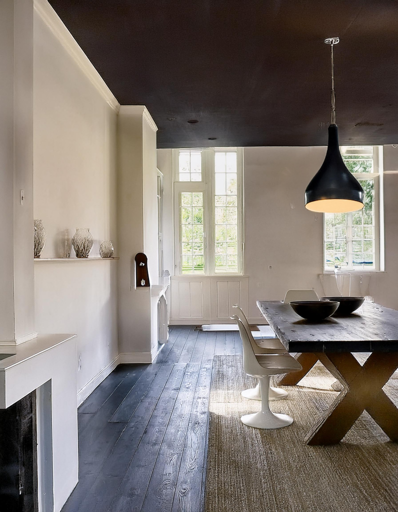 Cozy Room with Dark Ceiling and Floor